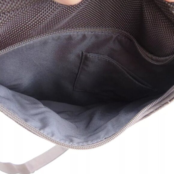 Tucano Made in Italy Finatex Tech / iPad Crossbody Messenger Bag Taupe - 13” - Picture 9 of 13